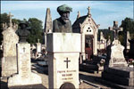 Renoir is buried in Essoyes
