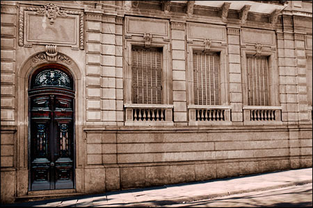 Buenos Aires Architecture, handsome stone building on sloping street