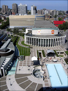 Directly across from our suite at the Wyndham Montreal was the Place Des Arts, a gathering of theaters and the Musee d'Art Contemporain--on the left edge of this photo.