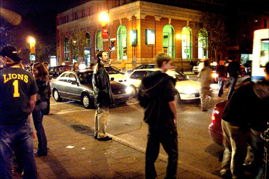 Here's Willie blending in with the college crowd along the lower reaches of rue St. Denis on a Friday night