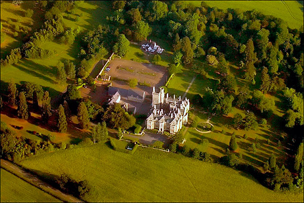 05-England-Country-Manor