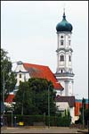 04-Church-on-road