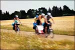 06-Bike-riders