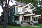 House-with-Flag