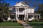 White-house-corner