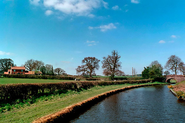 Narrowboat. Shropshire arched bridge