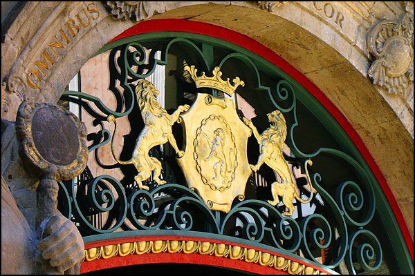 020-City-Hall-Detail-alt